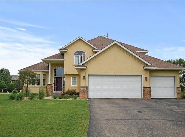14210 Badger Circle NW, Prior Lake, MN 55372