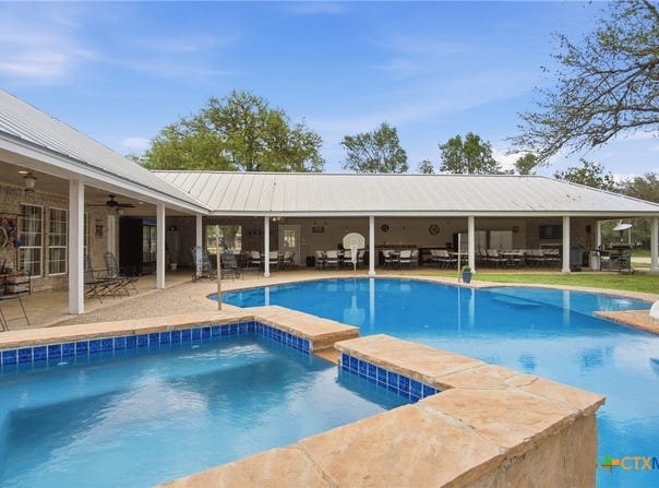 642 Phantom Rider Trail, Spring Branch, TX 78070