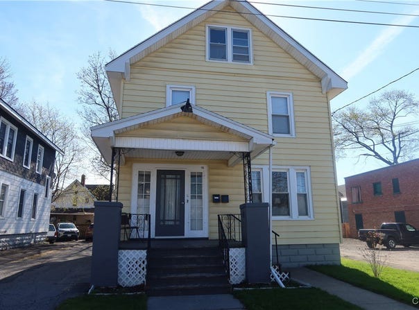 18 Auburn Avenue, Utica, NY 13501