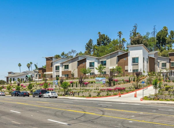 1470 S Santa Fe Ave, Vista, CA 92084