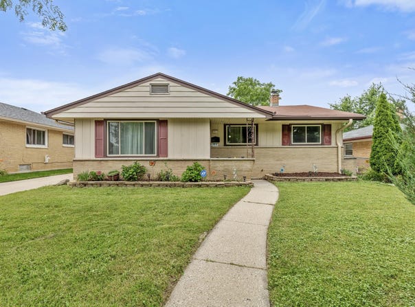 3311 S 85th St, Milwaukee, WI 53227