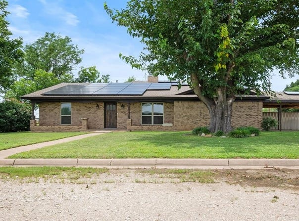 2200 SE 26th Avenue, Mineral Wells, TX 76067