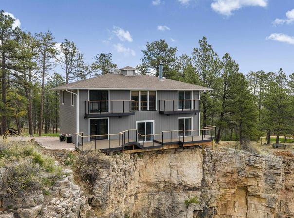 6807 Ridgeview Drive, Black Hawk, SD 57718
