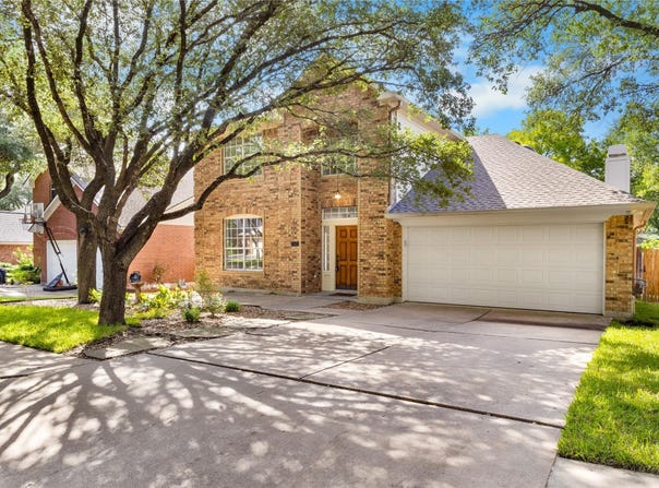 1872 Dapplegrey LN, Austin, TX 78727