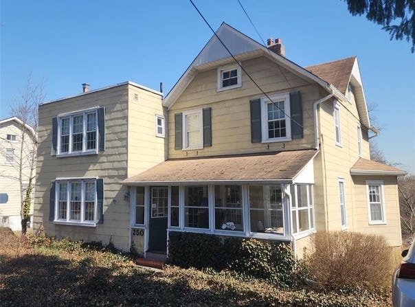 250 Kinderkamack Road, River Edge, NJ 07661