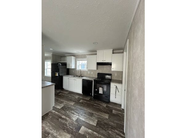 2145 N Dixie Highway, Lima, OH 45801