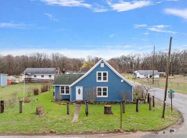 1301 56th Street, Fennville, MI 49408