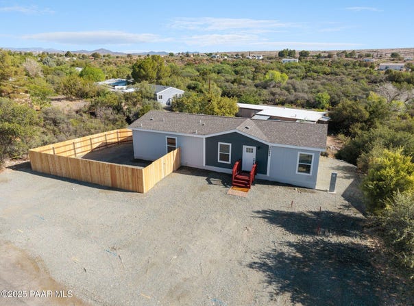 20886 E Sierra Drive, Mayer, AZ 86333