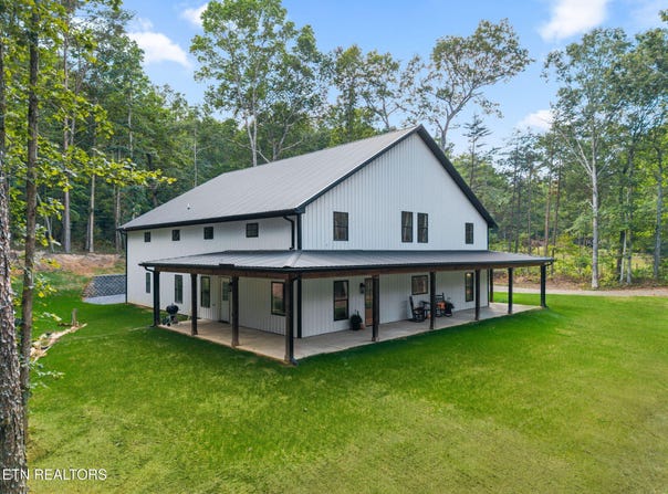 653 Briar Rd, Soddy-Daisy, TN 37379