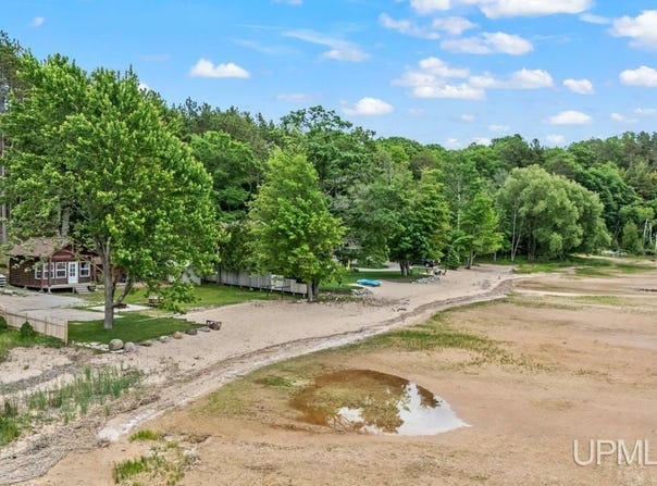8321 GARTH POINT 25.25 LANE, RAPID RIVER, MI 49878