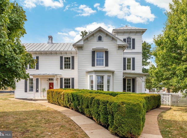 2239 SIXTH STREET, MIDDLETOWN, VA 22645