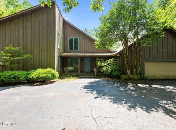 449 Gatewood Drive, New Bern, NC 28562