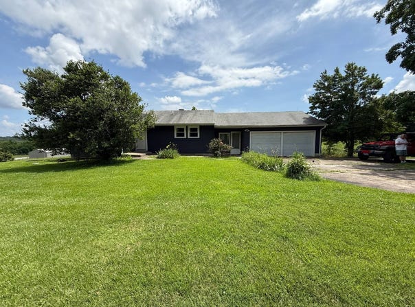 106 State Hwy 146 W, Golconda, IL 62938