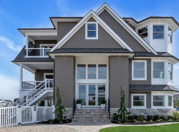 108 Dickman Drive, Lavallette, NJ 08735