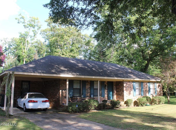 175 Marbury Drive, Holly Springs, MS 38635