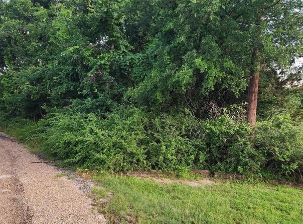 3012 Moon Court, Granbury, TX 76049