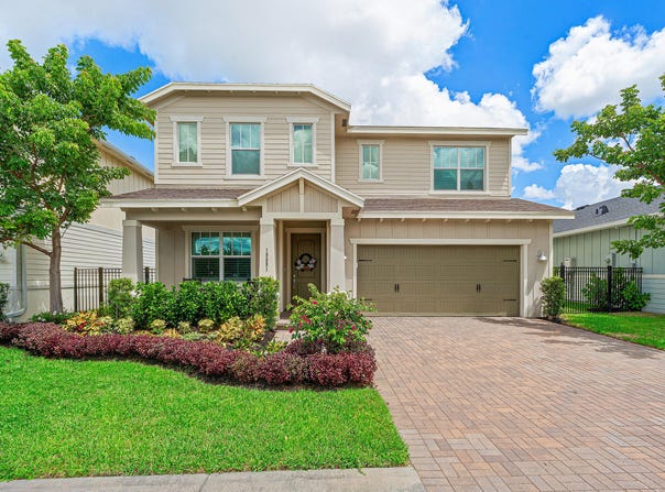 19691 RUGGED TRUNK Trail, The Acreage, FL 33470