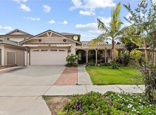 15503 Benfield Avenue, Norwalk, CA 90650