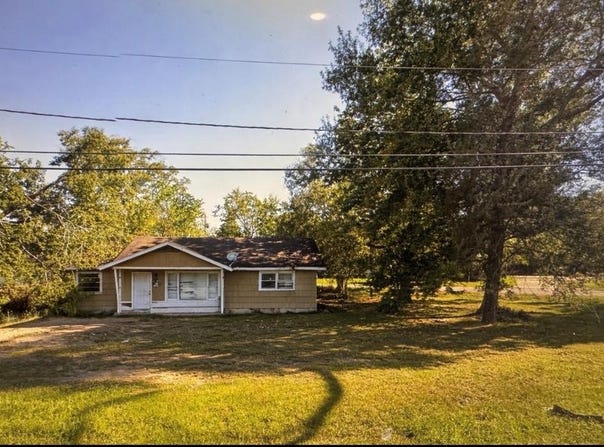 3940 El Paso St., Beaumont, TX 77703