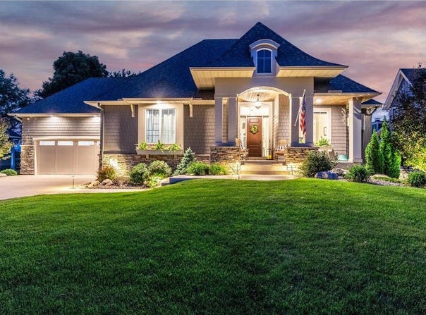 1836 Annika Drive N, Lake Elmo, MN 55042
