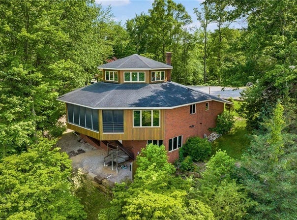 234 Ames Drive, Dresden, OH 43821