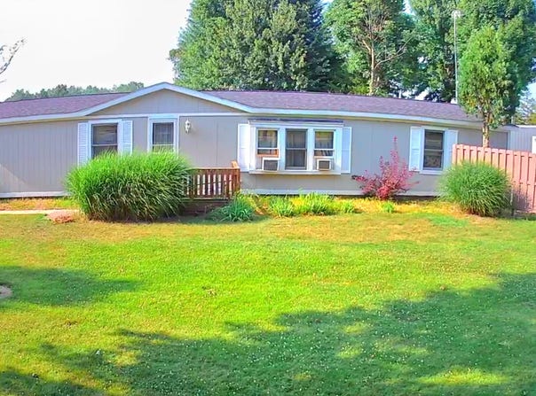 710 Ewing Road, Lawton, MI 49065
