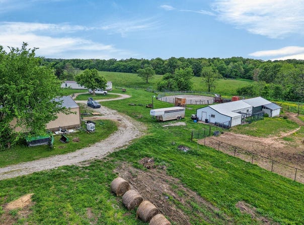 31710  Berry Rd, Falcon, MO 65470