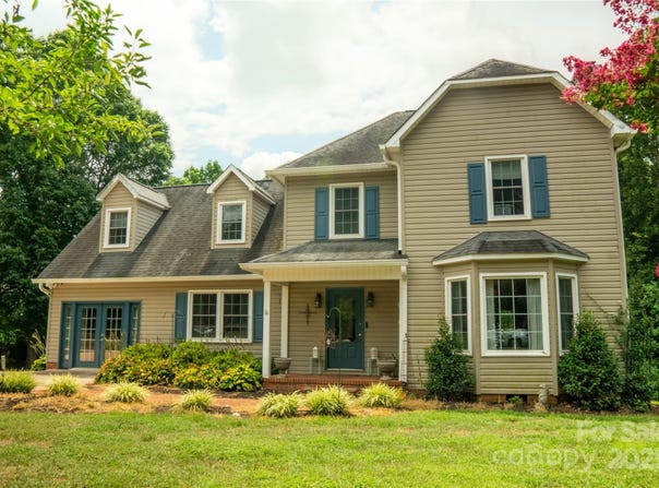 129 Countrywood Drive, Forest City, NC 28043