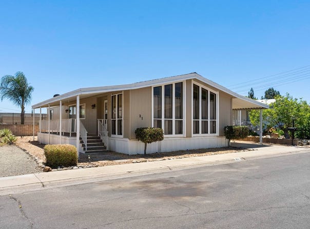 929 E Foothill blvd Spc 21, Upland, CA 91786