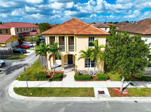 11669 SW 247th St, Homestead, FL 33032