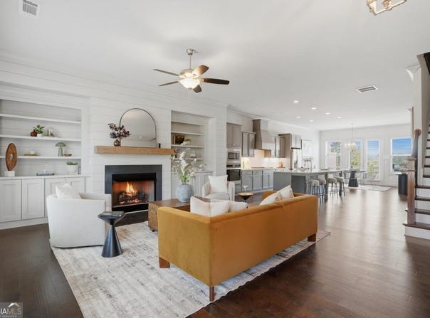 1910 Skyfall CIR NE, Atlanta, GA 30319