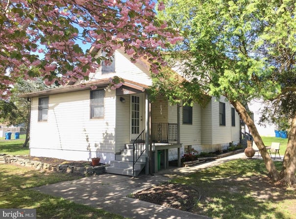 500 E ATLANTIC Avenue, ATCO, NJ 08004