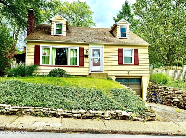 1212 MONROE PLACE, Williamsport, PA 17701