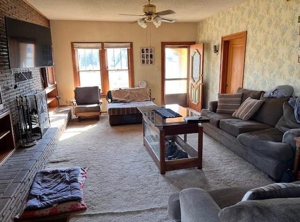 411 N Mckinley Avenue, Rotan, TX 79546