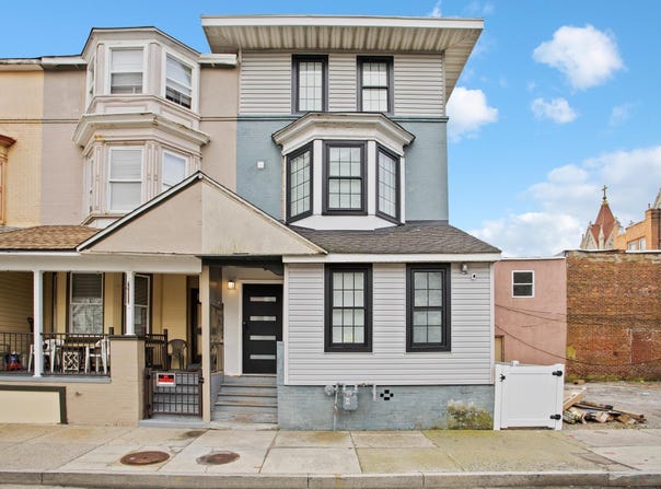 102 S Ocean Ave, Atlantic City, NJ 08401