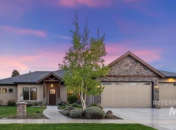 421 E Fishing Creek Ln, Eagle, ID 83616