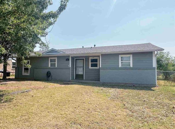 106 Oak, Elgin, OK 73538