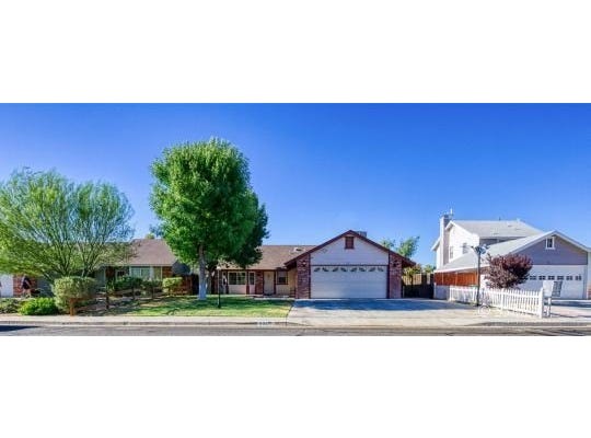 532 Heatherglen DR, Ridgecrest, CA 93555