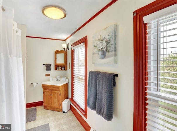 70 N MAIN STREET, SPRING GROVE, PA 17362