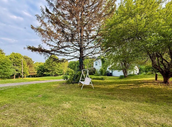 211 Hinckley Hill Road, Carmel, ME 04419