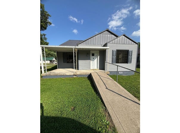 54 Harris Street, Prestonsburg, KY 41653