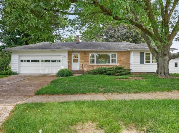 1940 Merner Avenue, Cedar Falls, IA 50613