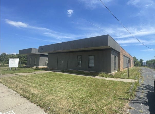 755 Wick Avenue, Youngstown, OH 44505