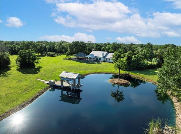 1081 Yaupon Creek Estates Drive, COLUMBUS, TX 78934