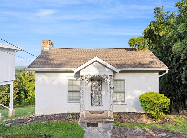 488 E View Drive, Chattanooga, TN 37404
