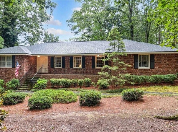 800 Skyline Drive, Covington, GA 30014