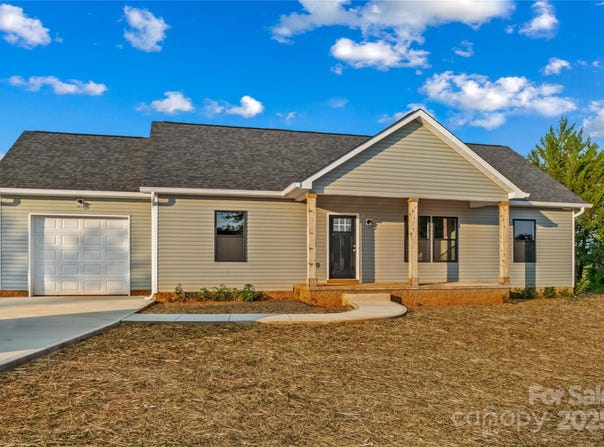 986 Tabor Road, Olin, NC 28660