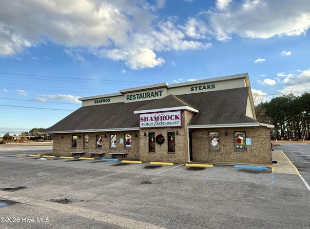 101 W Boulevard, Williamston, NC 27892