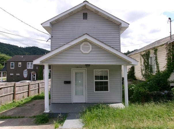 1016 maple, Paintsville, KY 41240