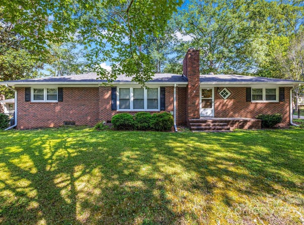 104 Lakeview Drive, York, SC 29745